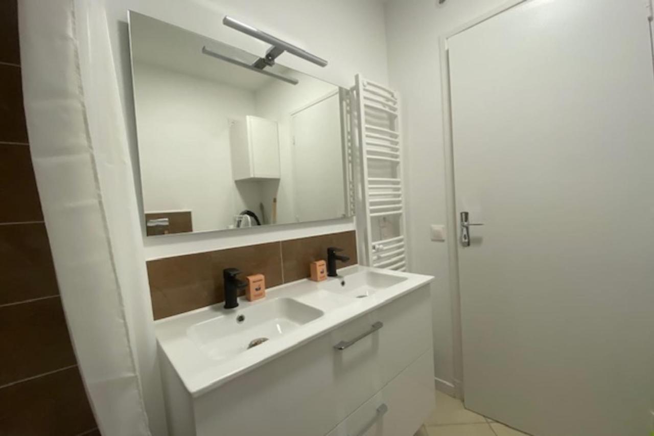 Beautiful Flat For 4 Very Closed To The Beach Cabourg Εξωτερικό φωτογραφία